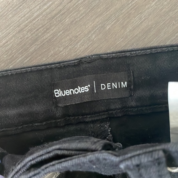 Bluenotes Charcoal High-waisted Stretchy Denim Shorts - Picture 3 of 4